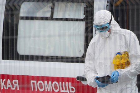 Путин: эпидемия коронавируса в России отступает  