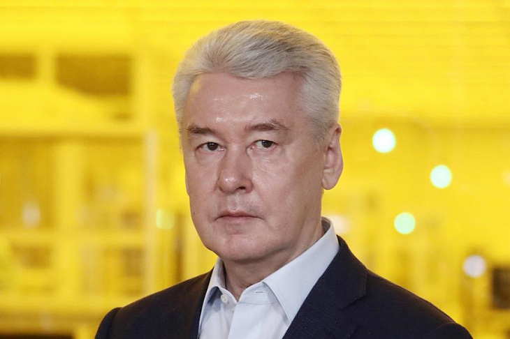 В Москве временно заблокируют социальные карты школьников и пенсионеров