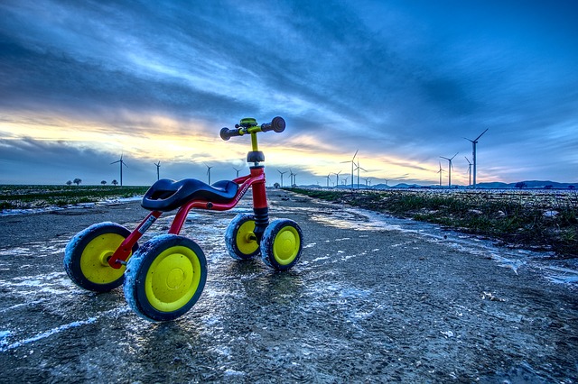 Детские трёхколёсные велосипеды: модели, конструкции, особенности