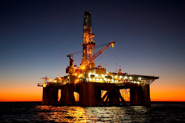 Премьер Венгрии: эмбарго на нефть и газ из России разрушит экономику ЕС