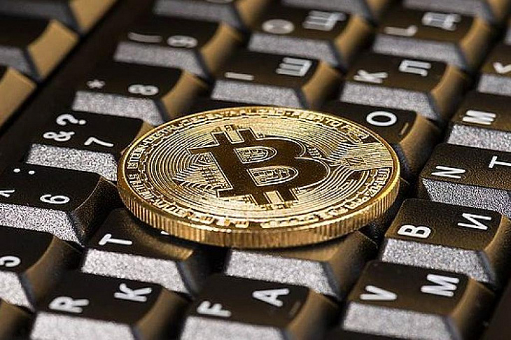 Эксперты объяснили резкое падение стоимости биткоина 