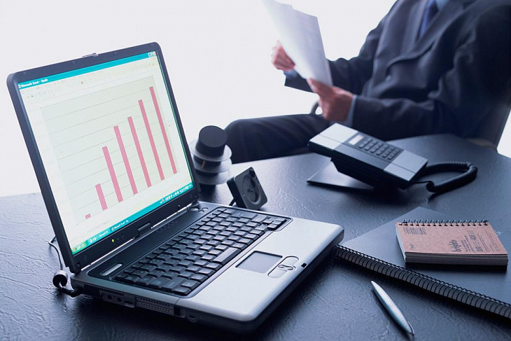 В SuperJob рассказали, сколько зарабатывают финансовые аналитики банков в разных городах