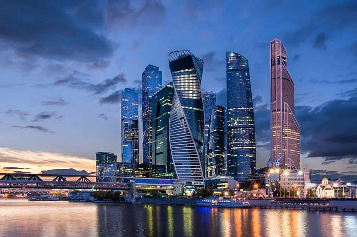 Богатые обескуражены: как состоятельные россияне встретили увеличение налогов от Путина 