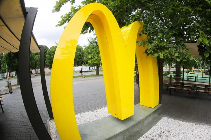 McDonald’s откроет в России рестораны повышенной безопасности
