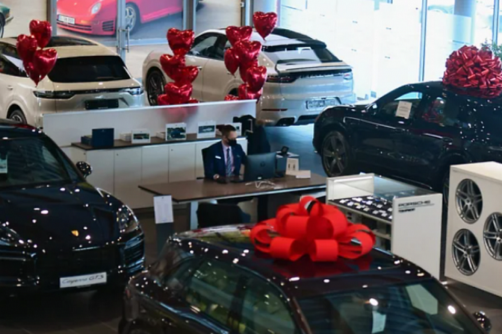 Продажи машин выкатились в минус