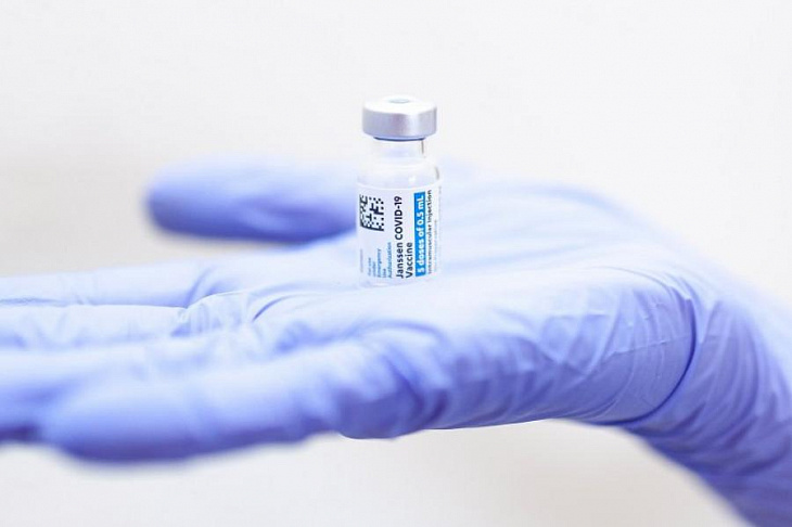 Наличие антител к ковиду не влияет на эффективность вакцины