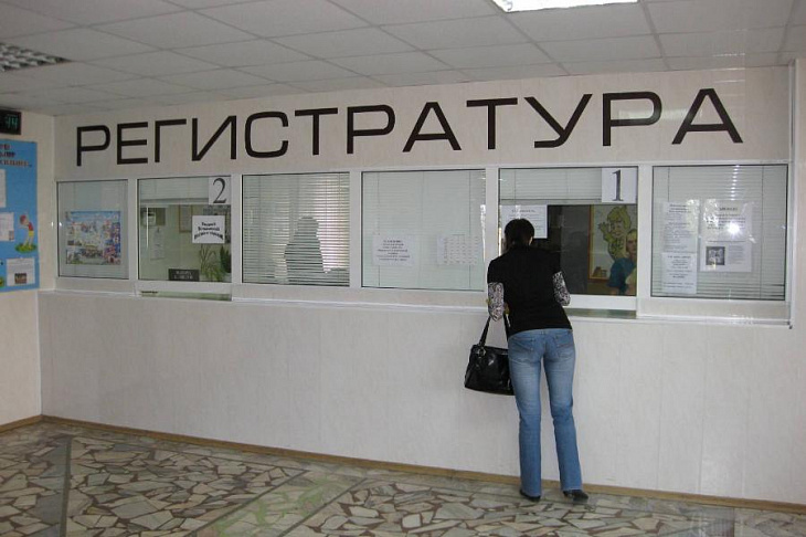 Опрос: россияне идут к врачам только в крайнем случае