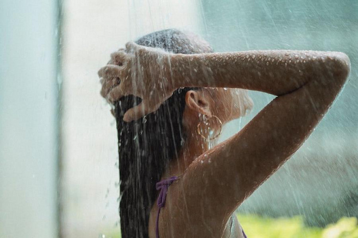 Ученый раскрыл опасность ежедневного душа