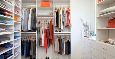 Базовый гардероб девушки: что должно быть в шкафу