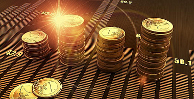 Как зарабатывают на инвестициях в часы, сумки и ювелирные изделия 