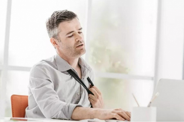 Роспотребнадзор рекомендует сократить рабочий день из-за сильной жары