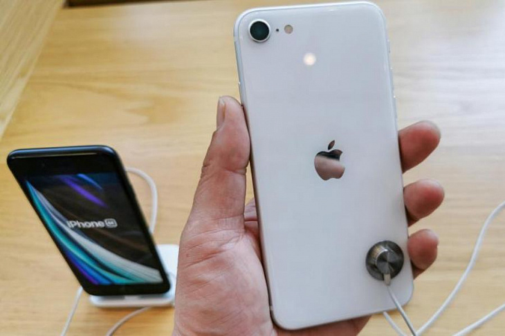 Apple сняла с производства устаревшие модели iPhone