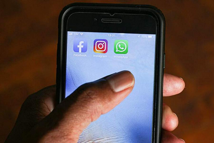 Facebook сообщила о работе над устранением неполадок в сервисах