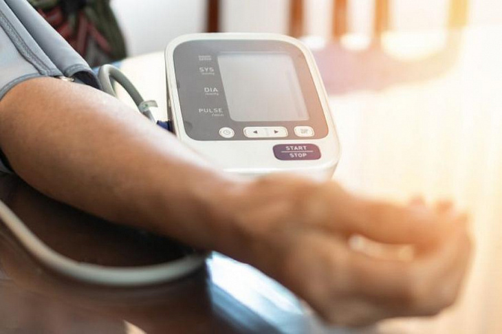 Что строго запрещено делать людям с повышенным давлением