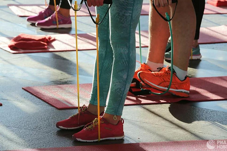 Нижегородцев научат заниматься спортом, не выходя из дома