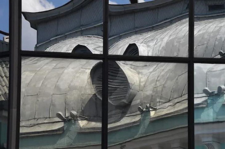 Деньги несут на склад