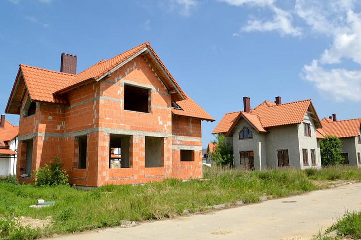 Москва выставила на аукцион землю по 44 тыс. рублей за сотку.