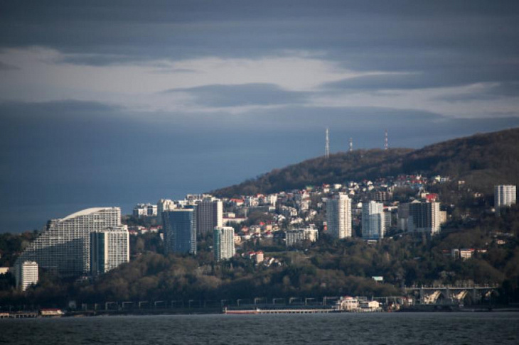 Сочи и Кемерово обогнали Москву по росту цен на жилье  