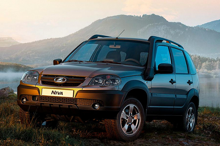 Lada Niva, новые штрафы, отмена +20 км/ч. Главные автоновости недели