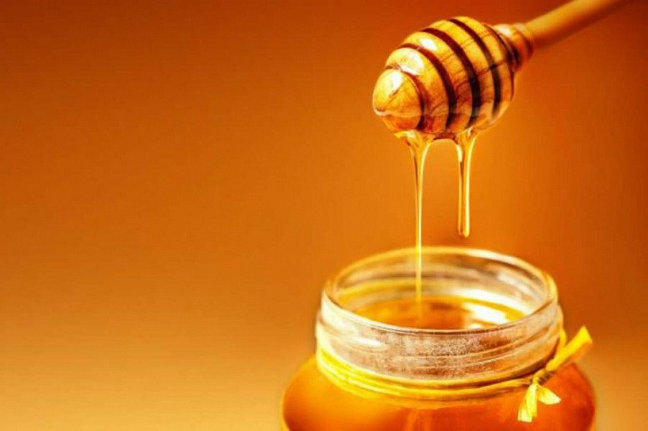 Мед может принести больше пользы при простуде, чем лекарства
