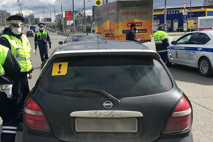 «Будет обязательное внушение». В ГИБДД пригрозили водителям без масок