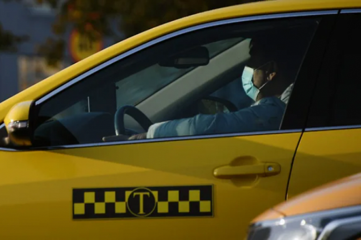 Водителей просят подышать в монитор