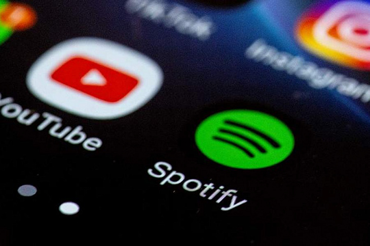 Пользователи сообщили о сбоях в работе Google и Spotify