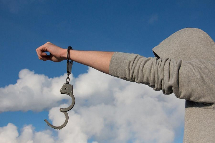 Ритейлеры внедряют систему распознавания лиц, чтобы защититься от воров