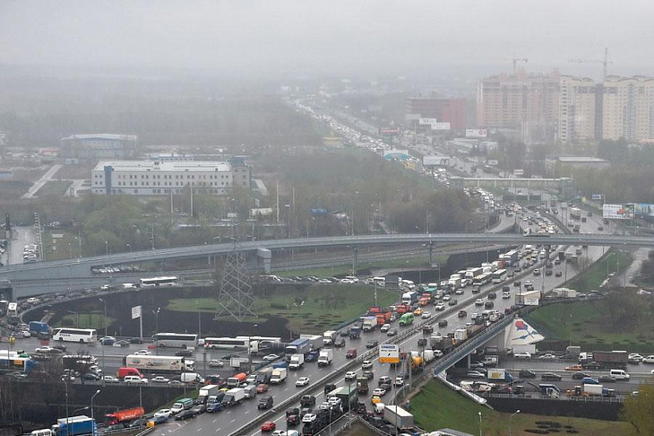 Дорожные ловушки: власти придумали, как с ними можно эффективно бороться 