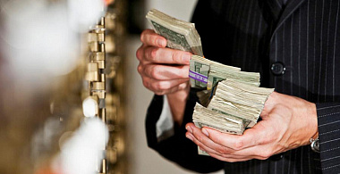 Сверхбогатые семьи начали активно давать в долг 