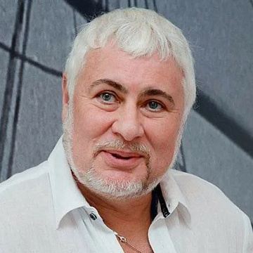 Саркисов Сергей Эдуардович.