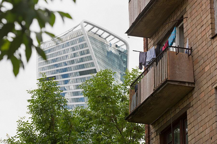 В чем опасность жилищных сделок, заключенных в простой письменной форме.