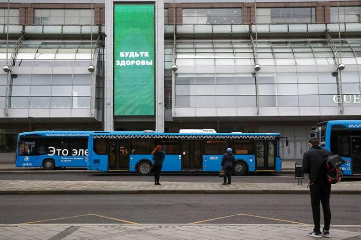 Общественный транспорт в Москве продолжит работу в обычном режиме