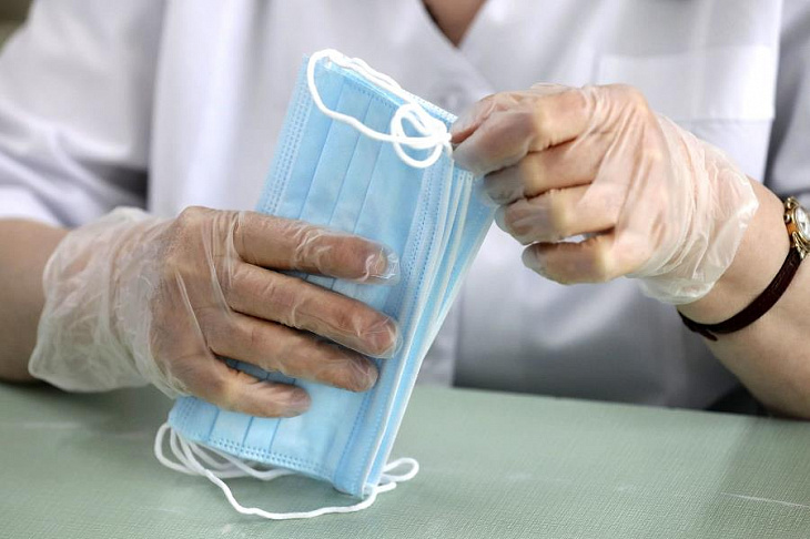 ФАС и прокуратура выявили завышение цен на медицинские маски в 957 %