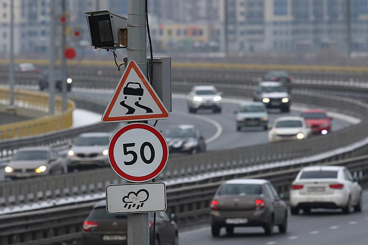 Штрафы за среднюю скорость: для автомобилистов готовят изменения 