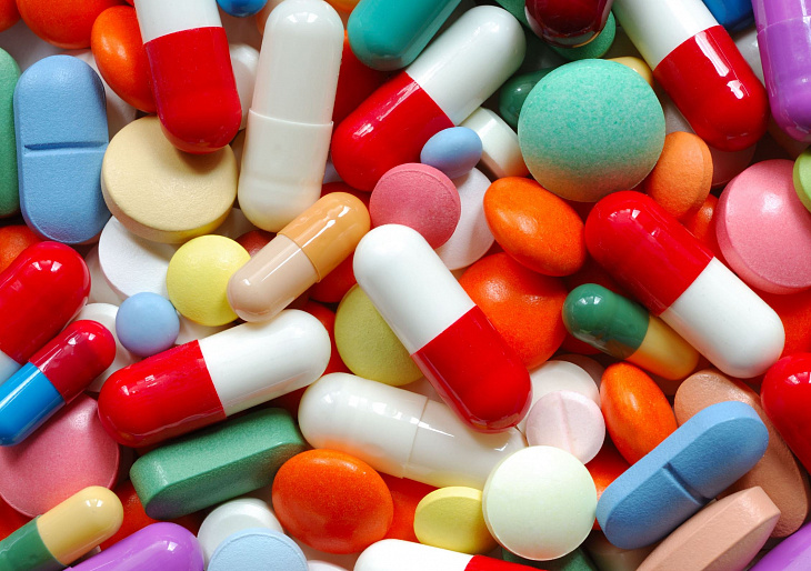 Минздрав не наблюдает в России дефицита поставок жизненно важных препаратов