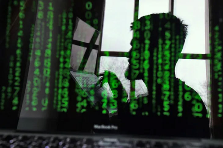 Испанский бот пошел на абордаж