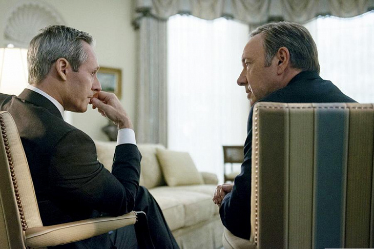 Уроки карточного домика. Как получить от российского чиновника все, что хочешь 