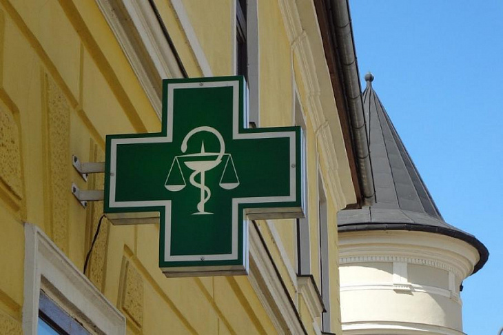 В отделениях «Сбербанка» начнут открываться аптеки