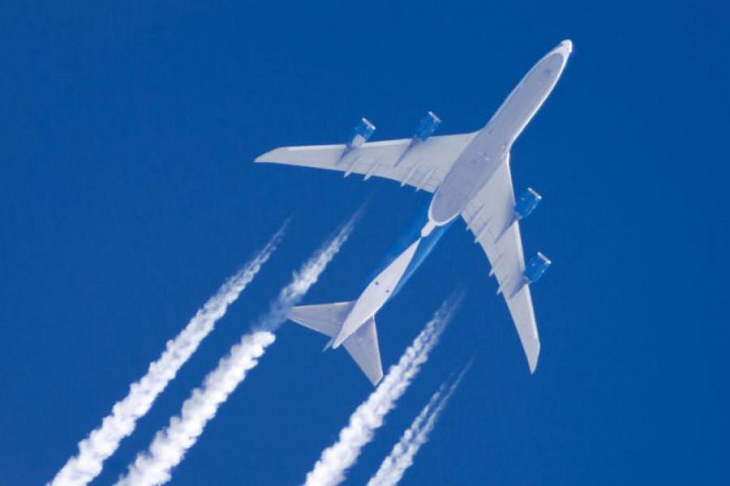 С какими вещами могут не пропустить в самолет