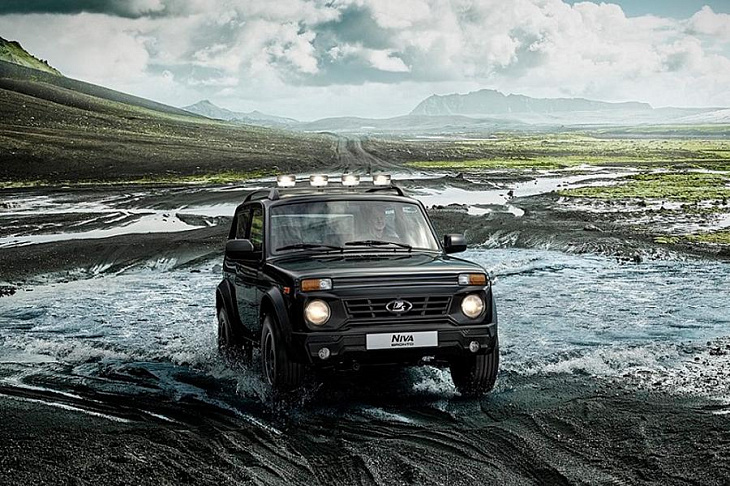 АвтоВАЗ назвал цены на обновленный внедорожник Lada Niva Bronto  