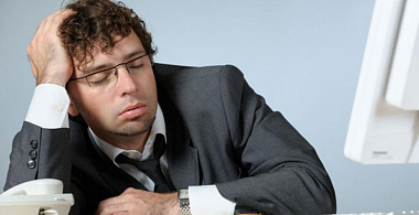 Почему после обеда хочется спать? Причины и как бороться