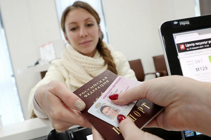 В ГИБДД рассказали об упрощенной процедуре замены просроченных прав 