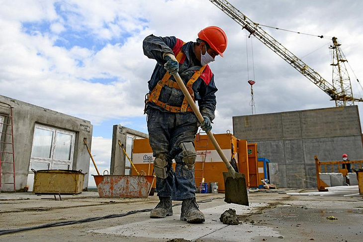 Столичному стройкомплексу требуются рабочие руки