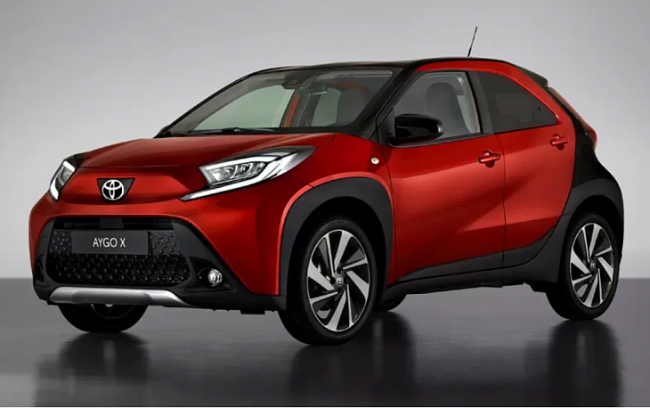 Новая Toyota Aygo: теперь «кроссовер», крупнее, но с прежним мотором