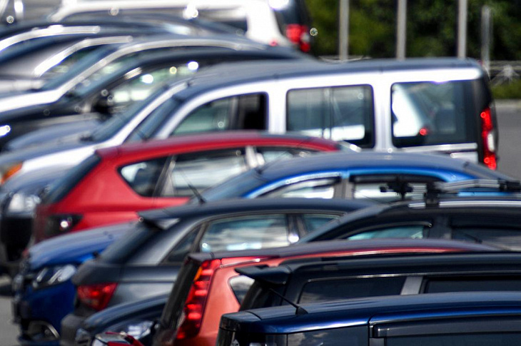 Продавцы машин с пробегом рассказали, на что стали чаще обращать внимание