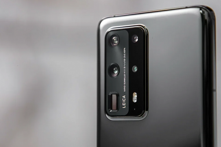 Россияне выбирают смартфоны Huawei, Xiaomi и Samsung