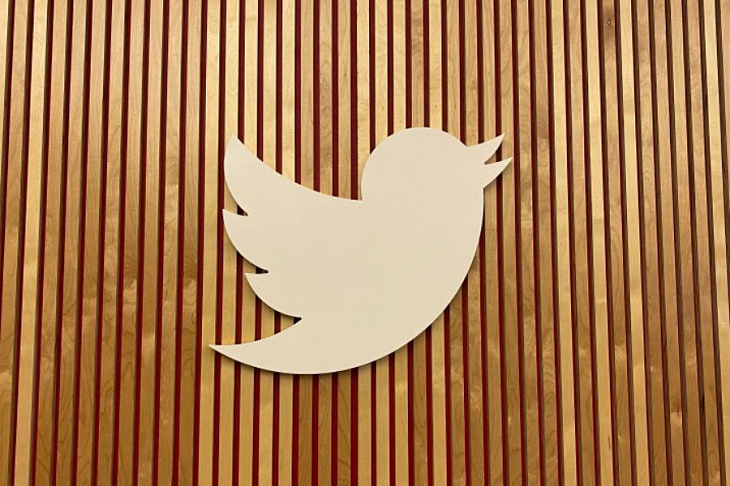 РКН пригрозил Twitter и Facebook штрафами за невыполнение требований