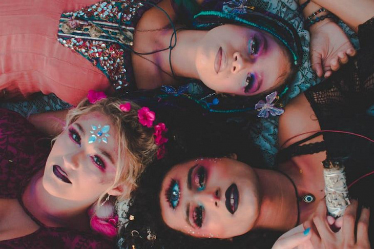 Вера в астрологию оказалась уделом нарциссов