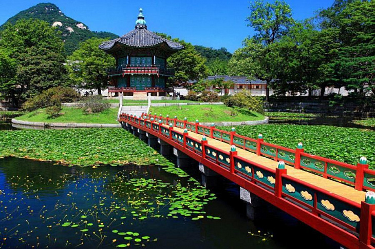 В Гонконге началось распределение электронных купонов для стимулирования потребления